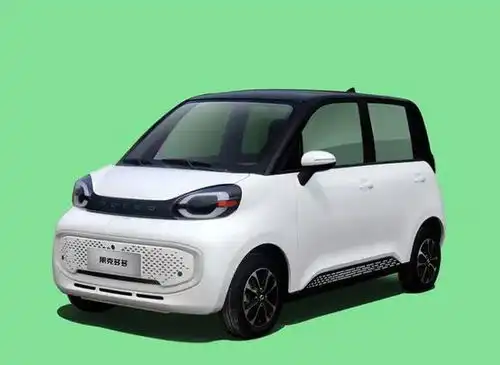 pk五菱宏光miniev马卡龙,5门4座双色车身,要大卖关键看售价
