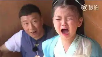 孙红雷又搞事情吓哭阿拉蕾网友董力正在赶来的路上
