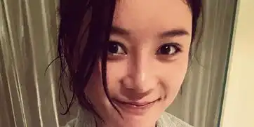 袁姗姗健身甩肉小露乳沟马甲线网友我咋办不到
