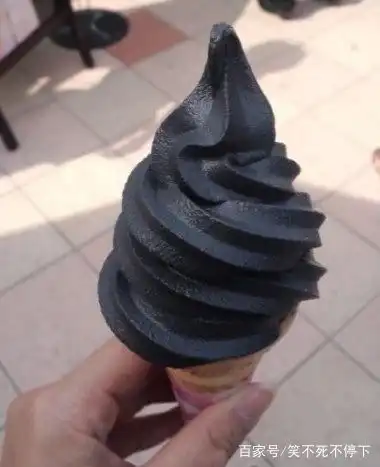 搞笑图片幽默段子笑话哥们,就你这样的技术还敢开赛车
