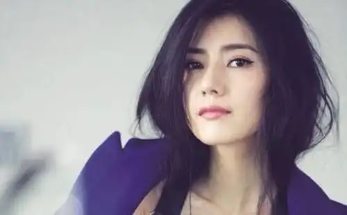 生性幽默,贤惠旺夫,深得婆婆喜爱的生肖女
