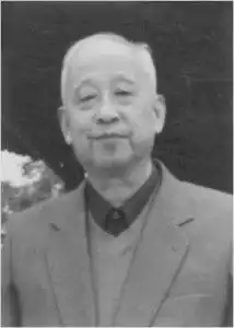 翁亦童
