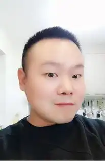 雷佳音岳云鹏拼图battle再升级,粉丝观战之余不忘献计
