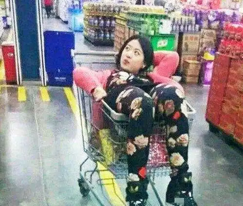 搞笑图片幽默段子笑话我做的猪脚花生汤,就那么难喝吗

