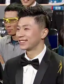 阿拉伯小傻子马龙搞笑图片地主家的傻儿子
