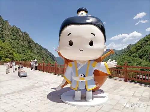 可爱的小太白带你游览太白山景区

