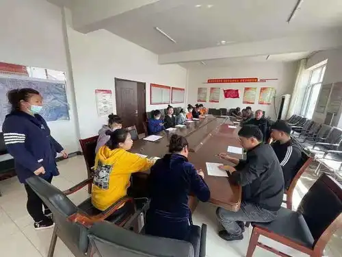 辽阳市圆满完成村社区团组织换届选举工作

