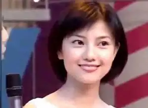 高圆圆首次录快本旧照短发清纯有灵气
