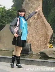 又一个惨遭ps蹂躏的mm
