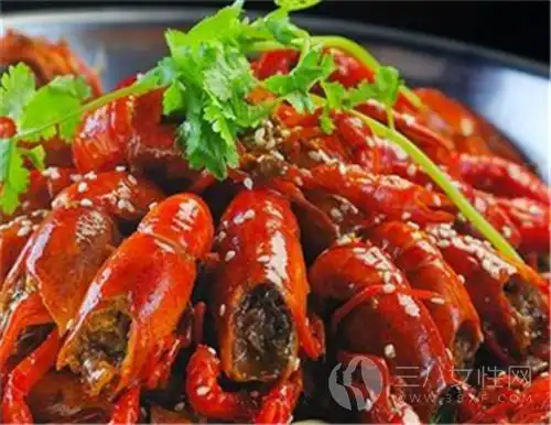 小龙虾怎么做麻辣小龙虾的做法窍门
