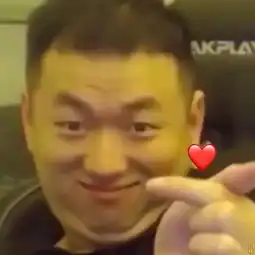 最近,是时候出来吸鹅了......深信校园

