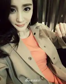 组图杨幂有全脸自拍算我输网友找出照片是要搞事情
