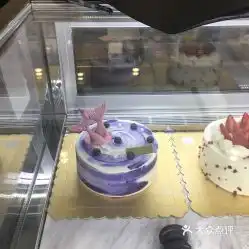 美艺甜蛋糕甜品罗湖店的双鱼座流心蓝莓蛋糕好不好吃用户评价口味怎么样深圳美食双鱼座流心蓝莓蛋糕实拍图片大众点评
