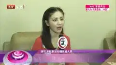 爱搞怪胡可微博变画风
