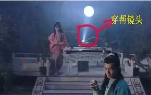 10张尬到雷人的穿帮镜头,图7我怀疑他提前看过剧本
