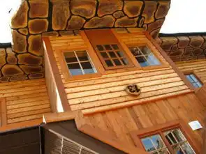 全球建筑奇葩欧洲颠倒房屋组图
