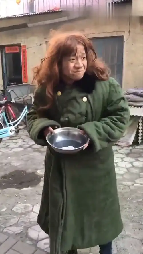 如果乞丐遇到这么有才华的人,真是太倒霉了

