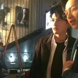 谁能一如既往不改初见模样
