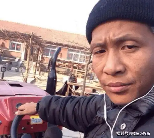 青春环游记3路透来袭,范丞丞宋小宝肤色对比,堪称爆笑场面
