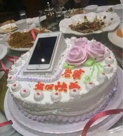 致敬今天还在上班和堵在高速的孩子们来看今天搞笑囧图大荟萃54吧
