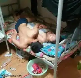 搞笑图片逗逼妹子,酱紫做面膜效果真的好么
