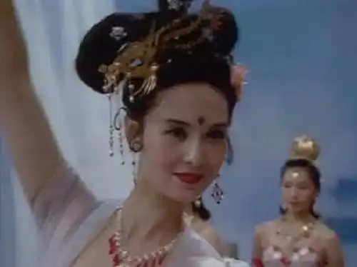 只演了一部作品便退出演艺圈,如今身价过亿,还捐了上百所希望小学
