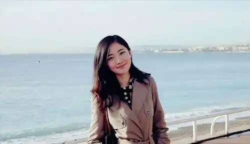 36岁女博士年薪20万,相亲遇挫心态崩了,后悔没早点结婚
