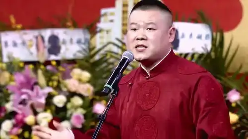 小岳岳描述全国各地戏迷去看他的戏,真是太搞笑了
