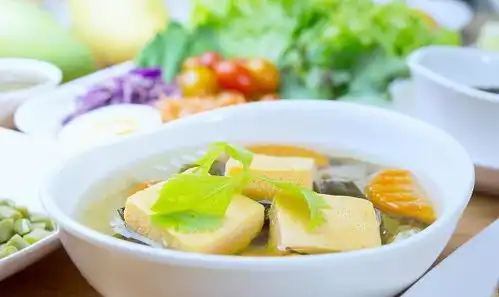 产后奶水少,喝肉汤怕长胖不妨尝试这3种催乳食物
