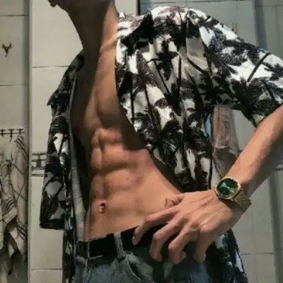腹肌头像男高清图片男神半身部位露腹肌不带脸不露头
