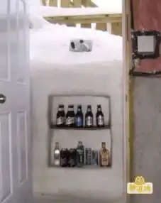 搞笑图片穷不存在的
