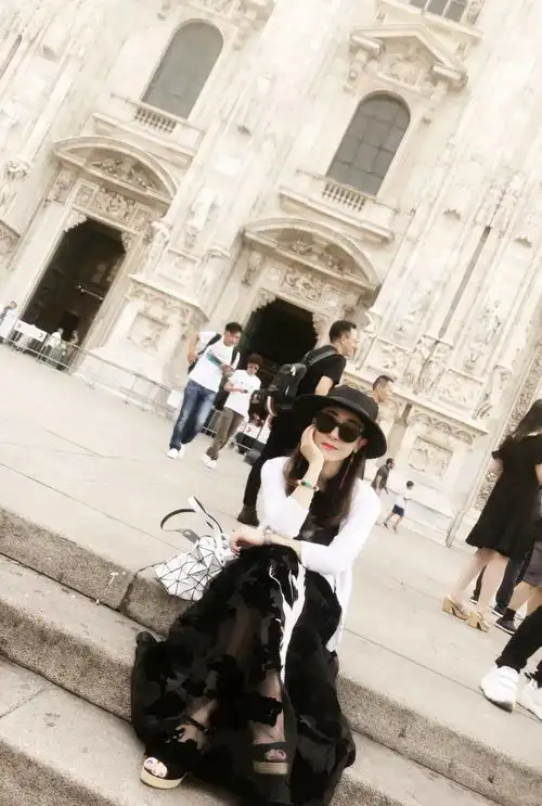 腾龙别墅设计师刁振瑛荣获homeitalia2020年度全球杰出女性设计奖全球仅9人

