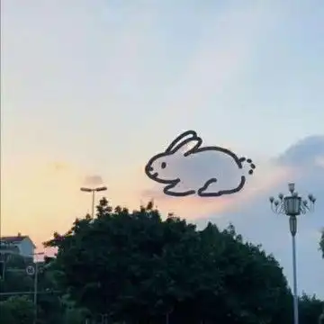 蓝天白云含萌画头像,个性头像图片

