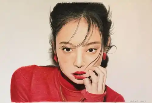 仿妆博主恶搞董明珠,网友群骂没素质没教养的女人,才最丑
