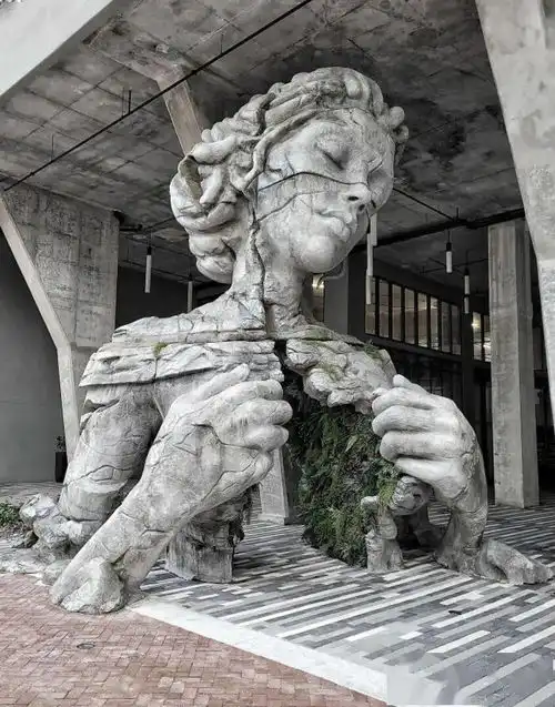 图集现在的烟花这么沙雕吗,哈哈哈哈
