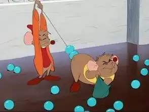 五一假期不是睡过去的举手
