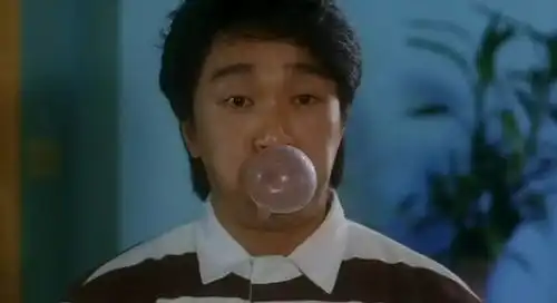 周星驰患孤独症我让全世界笑过,但是岁月不饶人......
