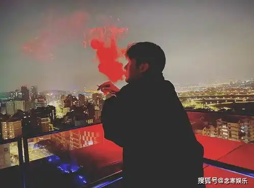 李荣浩凌晨两点不睡觉,站在天台上吞云吐雾,画面唯美杨丞琳点赞

