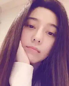 护肤捷径,懒人唇部护理,娇艳欲滴的唇
