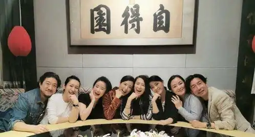 章子怡同为中戏八大金钗,戏好人不红,三十而已演童谣配角
