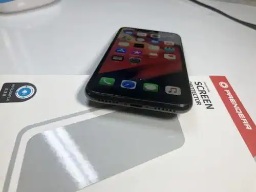 亲戚1399入手高仿iphonex,不戴硅胶套立刻露了馅
