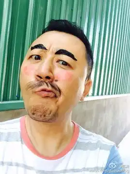 郭涛变身蜡笔小新陈妍希扮鬼脸自黑明星搞怪犯二大起底组图
