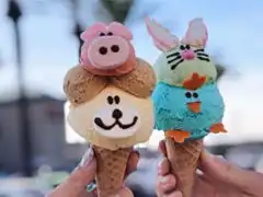 抖音最火爱情说说经典语录配图情深是你白首也是你
