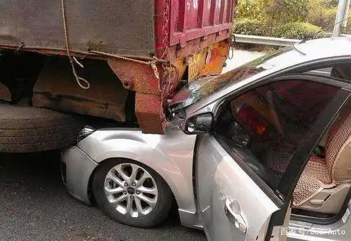 理想汽车900字的官方说明,至少偷换了8次概念站着说话
