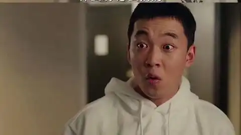 男主是大明星竟带女朋友进了酒店被经纪人粉丝发现真是太搞笑了韩剧模仿韩剧
