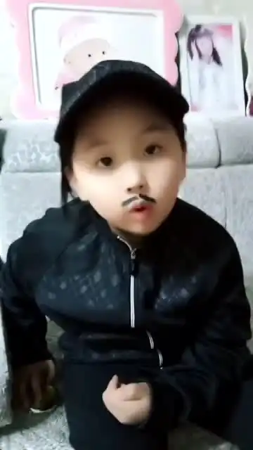 搞笑日常之胖小妞,爆笑看看这是谁
