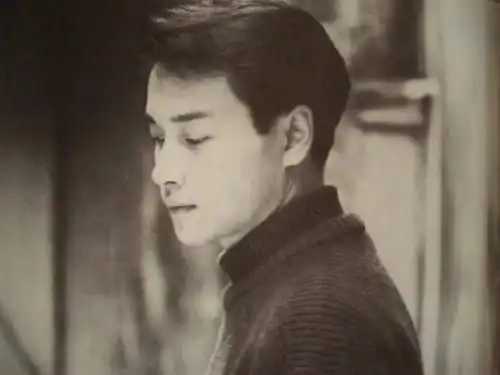 薛之谦回应被误认成陈志朋,看似幽默实则欠情商,陈志朋晒照证实
