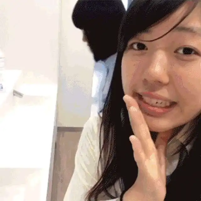 搞笑gif后面的小哥,你不要笑下一个就是你
