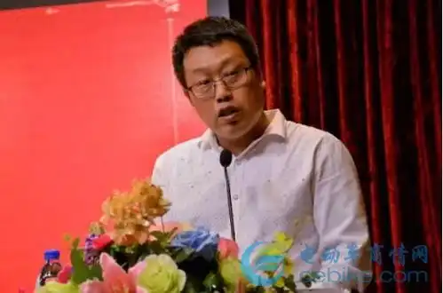 巨头第五代锂电新品首发引经销商热捧,大招齐出要搞事情

