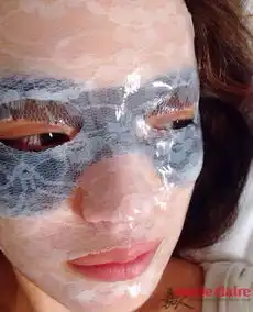 女明星任性敷奇葩面膜
